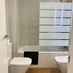 Centro Con Parking Privado Saragoça