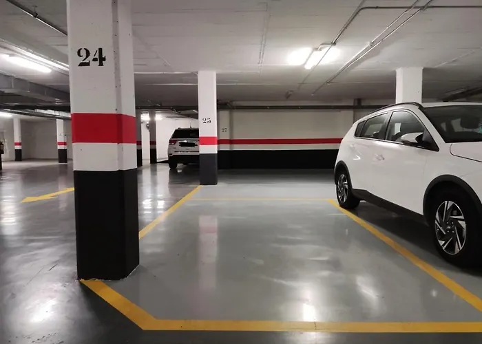 Centro Con Parking Privado Appartamento *
